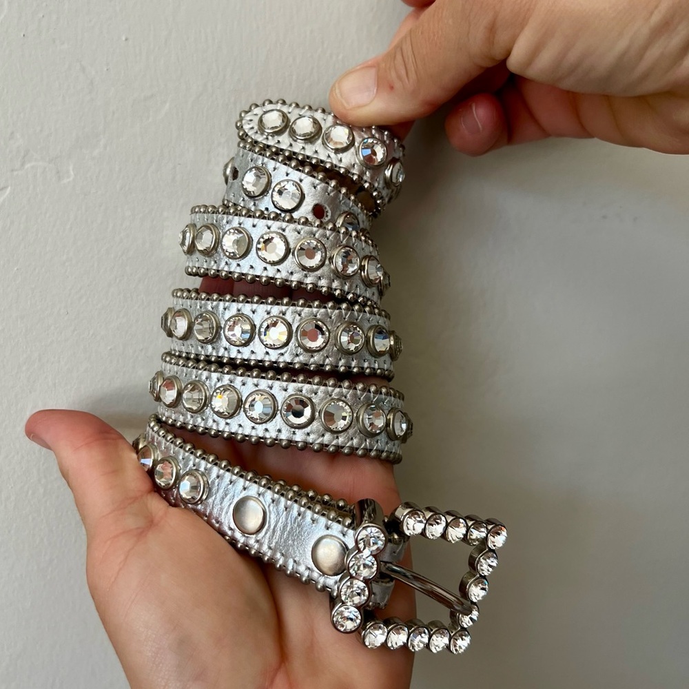 b.b. Simon silver skinny Swarovski Crystal 27 inch belt.